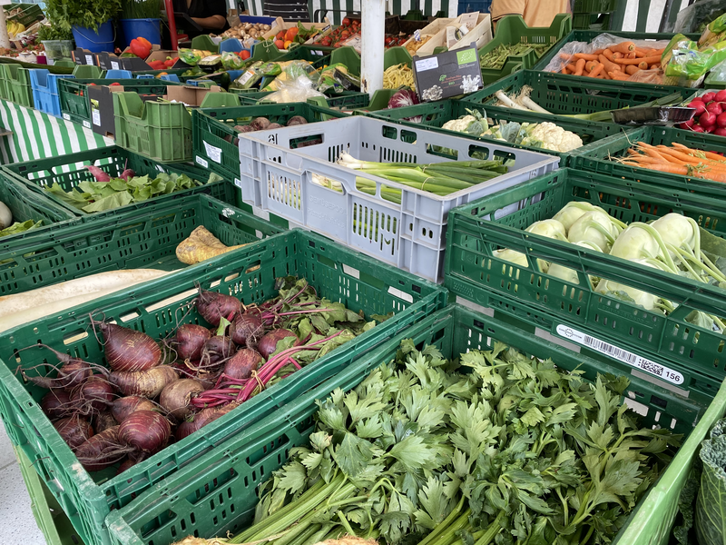 Gemüsestand auf dem WOchenmarkt in Remseck am Neckar.